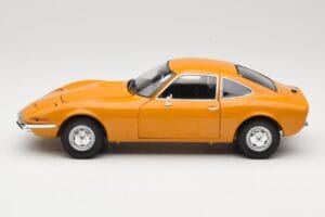 Opel GT Oker Minichamps 1:18 180049031 Metaal — afbeelding 4 van 8
