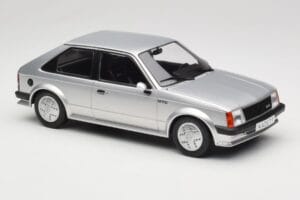 Opel Kadett D GTE Zilver MCG 1:18 MCG18533 Metaal — afbeelding 4 van 6