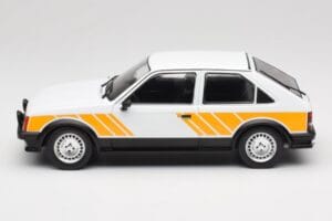 Opel Kadett D SR Wit met Geel Decor MCG 1:18 MCG18534 Metaal — afbeelding 3 van 6