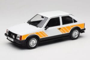 Opel Kadett D SR Wit met Geel Decor MCG 1:18 MCG18534 Metaal
