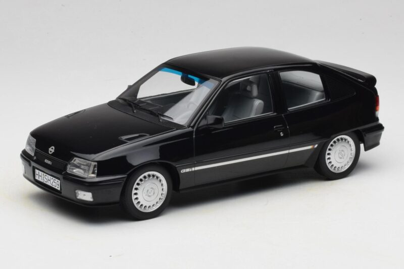 Opel Kadett E GSi Zwart Metallic Helmut Schmidt Norev 1:18 183617 Metaal