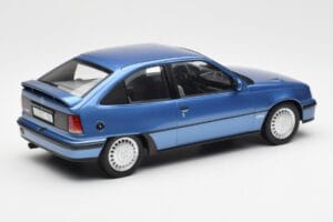 Opel Kadett E GSi Lichtblauw Metallic Norev 1:18 183615 Metaal — afbeelding 2 van 6