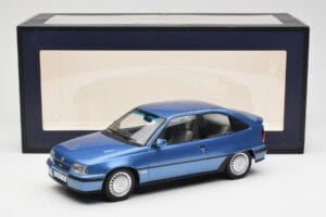 Opel Kadett E GSi Lichtblauw Metallic Norev 1:18 183615 Metaal — afbeelding 6 van 6