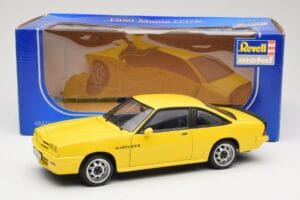 Opel Manta B GT/E Geel Revell 1:18 08421 Metaal — afbeelding 8 van 8