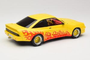 Opel Manta B Mattig Geel met Vlam MCG 1:18 MCG18115 Metaal — afbeelding 2 van 6