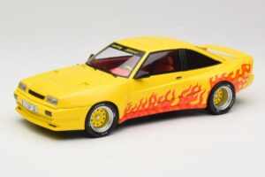 Opel Manta B Mattig Geel met Vlam MCG 1:18 MCG18115 Metaal