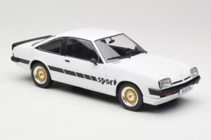 Opel Manta B Sport Wit MCG 1:18 MCG18237 Metaal — afbeelding 4 van 6
