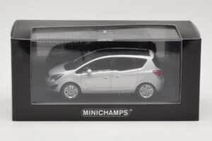 Opel Meriva B Zilver Metallic Minichamps 1:43 400040000 Metaal — afbeelding 4 van 4