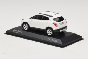Opel Mokka Wit Minichamps 1:43 410042100 Metaal — afbeelding 3 van 4