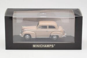 Opel Olympia A Beige Minichamps 1:43 430040404 Metaal — afbeelding 4 van 4