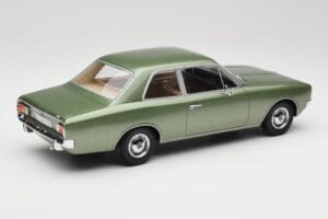 Opel Rekord C Green Metallic Minichamps 1:18 107047000 Hars — afbeelding 2 van 6