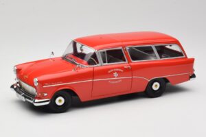 Opel Rekord P1 Caravan Feuerwehr Neuenkirchen Minichamps 1:18 180043291 Metaal
