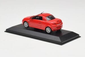 Opel Tigra TwinTop Magma Rood Minichamps 1:43 B24910027T Metaal — afbeelding 3 van 4