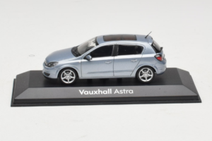 Opel Astra H Blue Metallic Minichamps 1:43 ASTRA004 Metaal