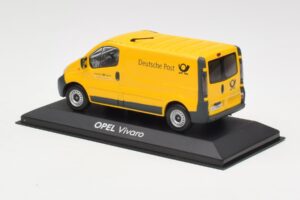Opel Vivaro A Deutsche Post Minichamps 1:43 430040562 Metaal — afbeelding 3 van 4