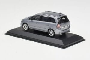 Opel Zafira A OPC Light Blue Metallic Minichamps 1:43 ZAFIRA001 Metaal — afbeelding 3 van 4