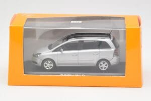 Opel Zafira B Zilver Minichamps 1:43 1799109 Metaal — afbeelding 4 van 4