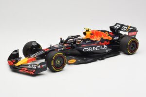 Oracle Red Bull Racing RB18 #11 S. Perez Miami GP 2022 Minichamps 1:18 110220511 Metaal
