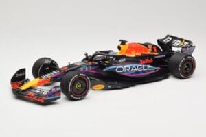 Oracle Red Bull Racing RB19 #1 M. Verstappen Winner Miami GP 2023 Minichamps 1:18 110230501 Metaal