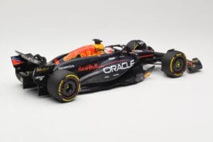 Red Bull Racing RB20 #1 M. Verstappen Winner China GP 2024 Minichamps 1:18 110240501 Metaal — afbeelding 2 van 6