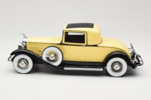 Packard 902 Standard Eight Coupe Geel BoS Models 1:18 BOS276 Hars — afbeelding 3 van 6