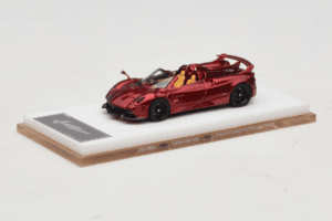 Pagani Huayra Roadster Tricolore Rood Henson & Heaven 1:64 PHRTR01 Metaal — afbeelding 2 van 7