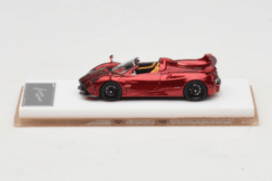 Pagani Huayra Roadster Tricolore Rood Henson & Heaven 1:64 PHRTR01 Metaal