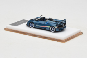 Pagani Huayra Tricolore Roadster Blauw Henson & Heaven 1:64 PHTRB01 Hars — afbeelding 5 van 8