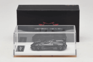 Pagani Huayra Tricolore Roadster Exposed Carbon Henson & Heaven 1:64 PHREC01 Metaal — afbeelding 7 van 7