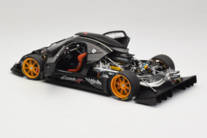 Pagani Zonda R Revolucion Carbon Fiber AUTOart 1:18 78261 Metaal — afbeelding 5 van 8