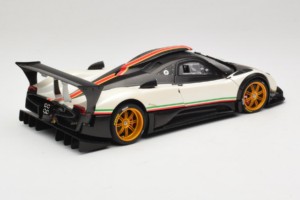 Pagani Zonda R Revolucion Wit AUTOart 1:18 78262 Metaal — afbeelding 3 van 8