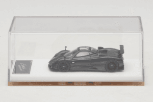 Pagani Zonda Tricolore Exposed Carbon Henson & Heaven 1:64 PZTEC01 Metaal — afbeelding 6 van 7