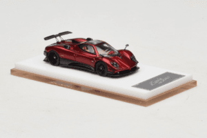 Pagani Zonda Tricolore Rood Henson & Heaven 1:64 PZTR01 Metaal — afbeelding 4 van 7