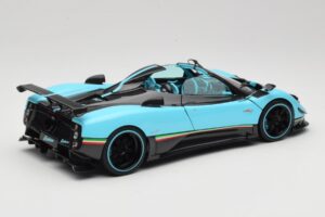 Pagani Zonda Uno Carbon Lichtblauw Almost Real 1:18 850630001 Metaal — afbeelding 3 van 8