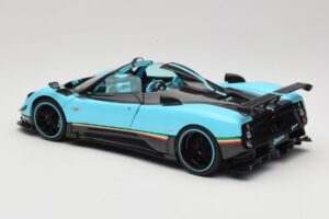Pagani Zonda Uno Carbon Lichtblauw Almost Real 1:18 850630001 Metaal — afbeelding 7 van 8