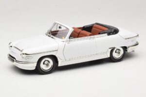 Panhard PL17 Cabriolet Wit Solido 1:18 8174 Metaal