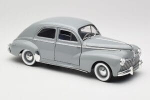 Peugeot 203 Gris Clair Solido 1:18 8145 Metaal — afbeelding 6 van 8