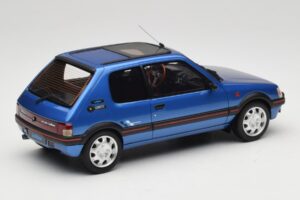 Peugeot 205 1.9 GTI Le Mans Miami Blue Otto 1:18 OT1153 Hars — afbeelding 2 van 6