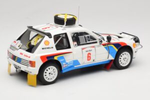 Peugeot 205 T16 Peugeot Talbot Sport T. Salonen / S. Harjanne Safari Rally 1985 Otto 1:18 OT1161 Hars — afbeelding 2 van 6