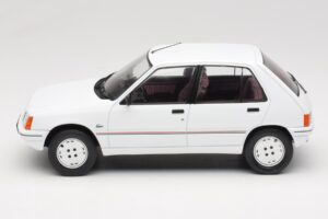 Peugeot 205 Wit MCG 1:18 MCG18493 Metaal — afbeelding 3 van 6