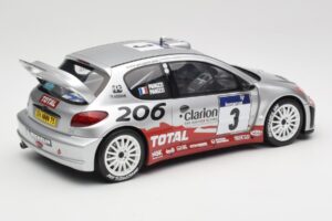 Peugeot 206 WRC #3 G. Panizzi / H. Panizzi Rally Tour de Corse 2002 Otto 1:18 OT1085 Hars — afbeelding 2 van 6