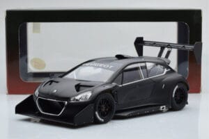 Peugeot 208 T16 Pikes Peak S. Loeb Pikes Peak International Hill Climb Record 2013 AUTOart 1:18 81356 Composiet — afbeelding 6 van 6