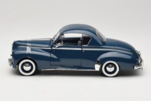 Peugeot 302 Coupe Blauw Solido 1:18 8168 Metaal — afbeelding 4 van 8