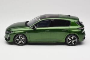 Peugeot 308 GT Olivine Green Otto 1:18 OT458 Hars — afbeelding 3 van 6