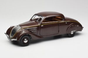 Peugeot 402 Eclipse Chocolade Norev 1:18 184873 Metaal — afbeelding 4 van 12