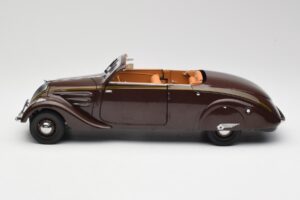 Peugeot 402 Eclipse Chocolade Norev 1:18 184873 Metaal — afbeelding 7 van 12
