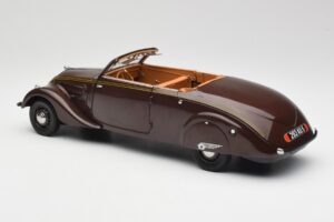 Peugeot 402 Eclipse Chocolade Norev 1:18 184873 Metaal — afbeelding 9 van 12