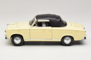 Peugeot 403 Cabriolet Beige Welly 1:18 12551HW Metaal — afbeelding 3 van 6
