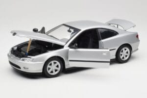 Peugeot 406 Coupe Zilver Gate 1:18 01024 Metaal — afbeelding 2 van 8