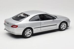 Peugeot 406 Coupe Zilver Gate 1:18 01024 Metaal — afbeelding 3 van 8